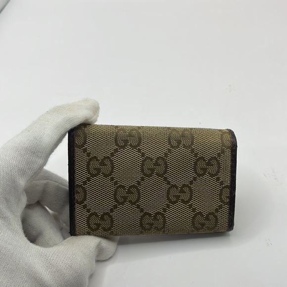 Gucci Key Holder Case G logos Unisex - Picture 3 of 16